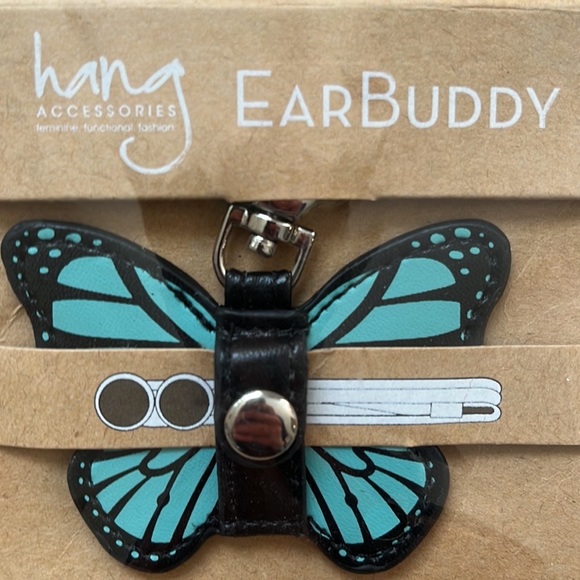NWT Wired Earbuds Cord Wrap Butterfly Keychain / Bag Charm by Hang Accessories - Picture 1 of 7
